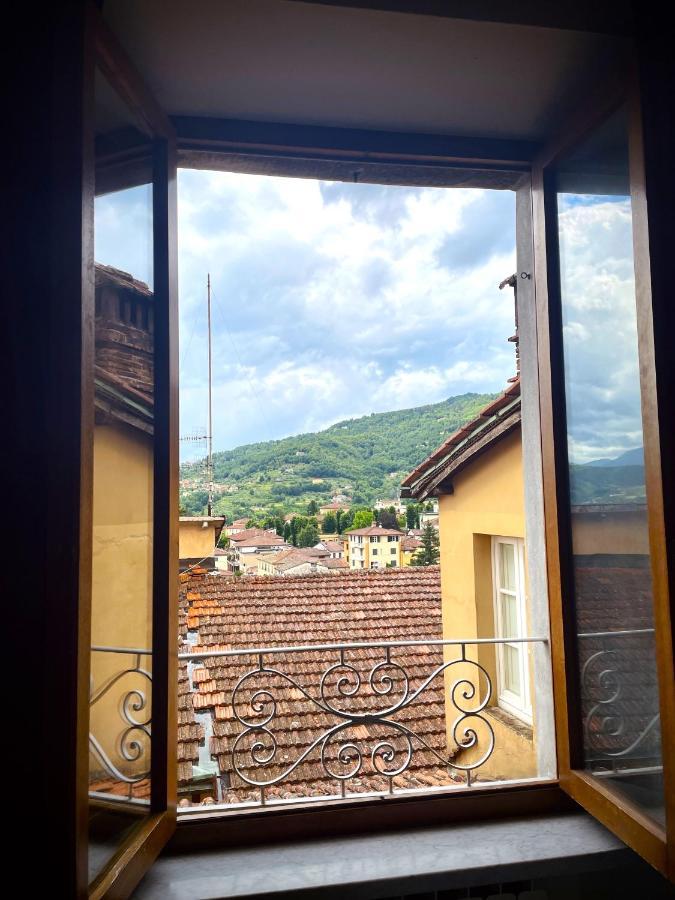 Luxury Apartment Angelio Barga Bagian luar foto