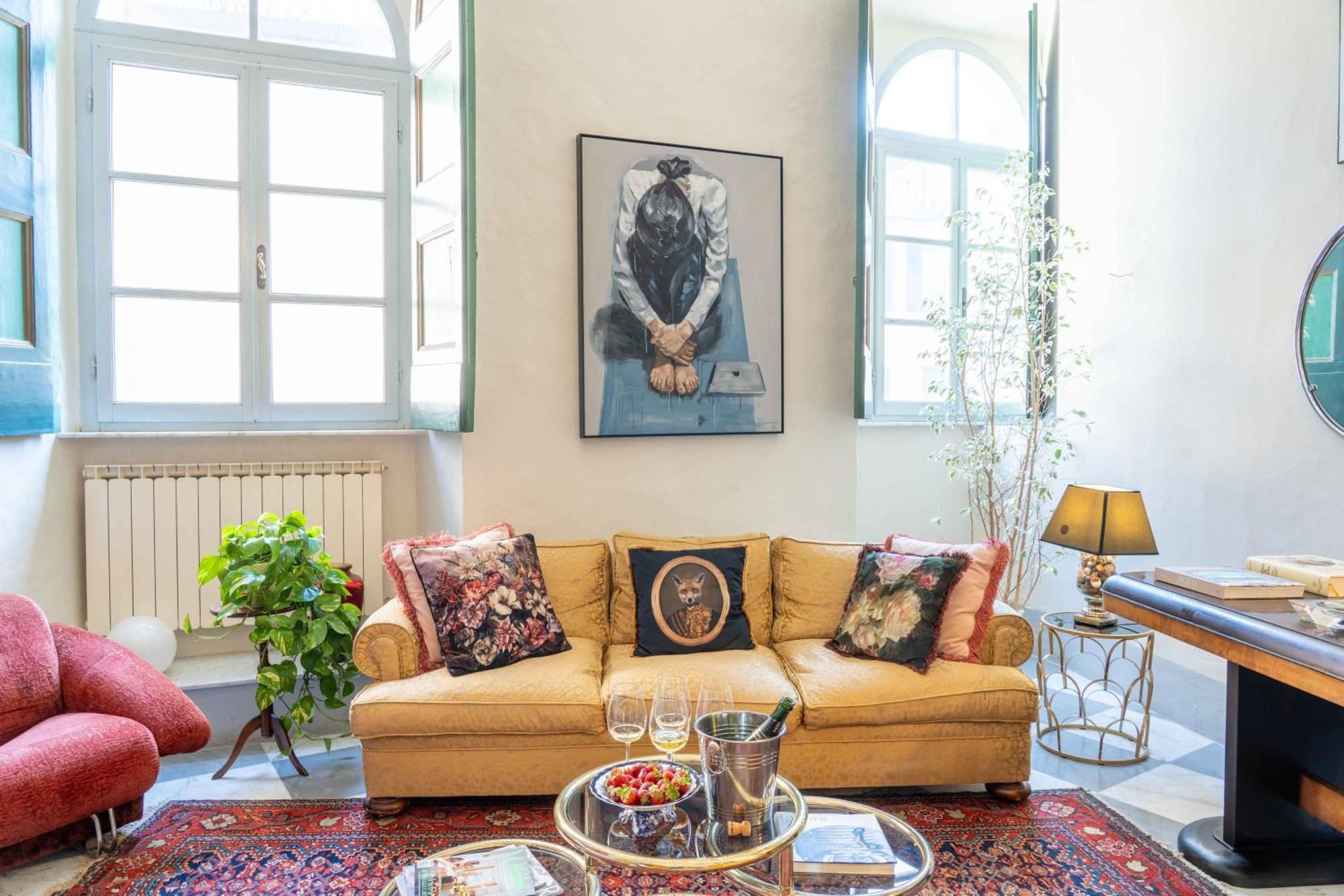 Luxury Apartment Angelio Barga Bagian luar foto